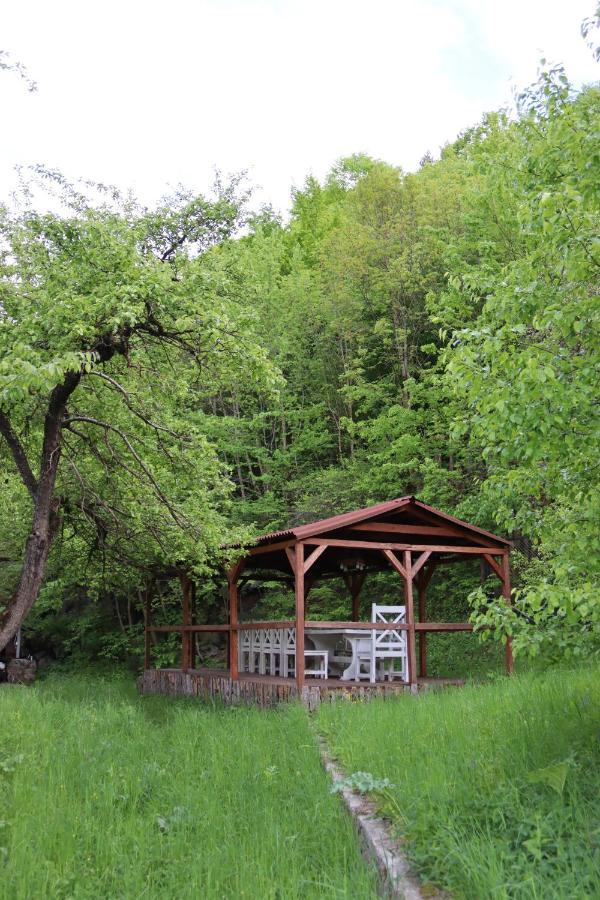 Popock Dilijan 2 Bed & Breakfast Ngoại thất bức ảnh