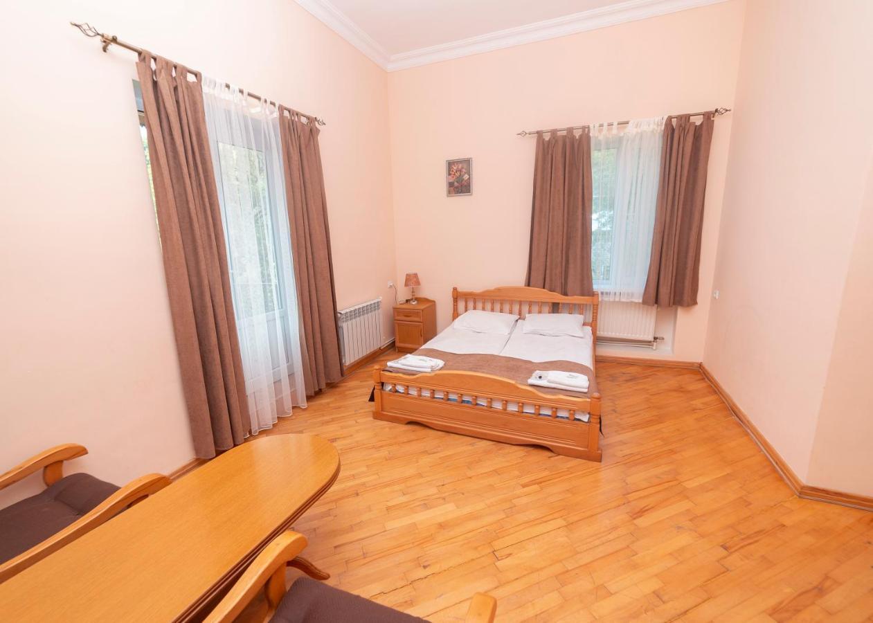 Popock Dilijan 2 Bed & Breakfast Ngoại thất bức ảnh
